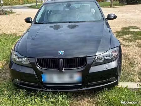 BMW Série 3 330d 3.0 231