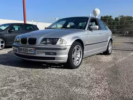 BMW Série 3 325i 2.5 192