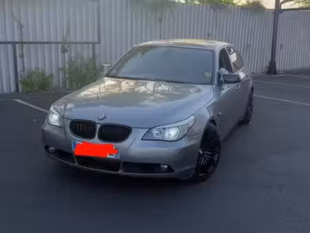 BMW Série 5 530d 3.0 218