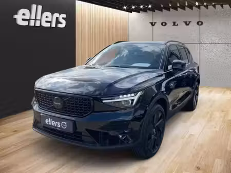 Volvo XC40 B4 2.0 197 Black Edition