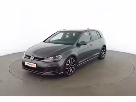 Volkswagen Golf 2.0 TSI