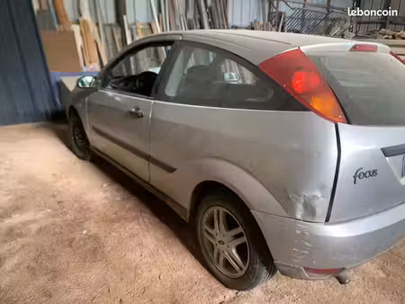 Ford Focus 1.8
