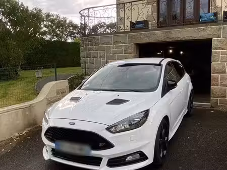 Ford Focus ST 2.0 TDCi 185