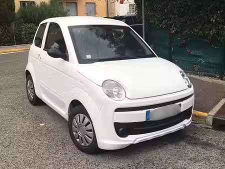 Microcar MGO 