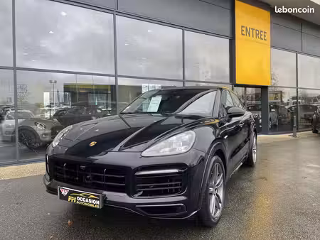 Porsche Cayenne V6 3.0 462 4x4