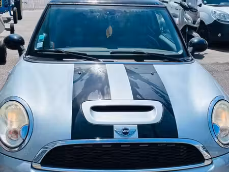 Mini Mini John Cooper Works 1.6 211