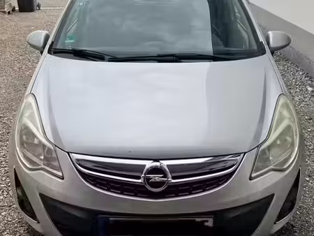 Opel Corsa 1.4 87 Satellite
