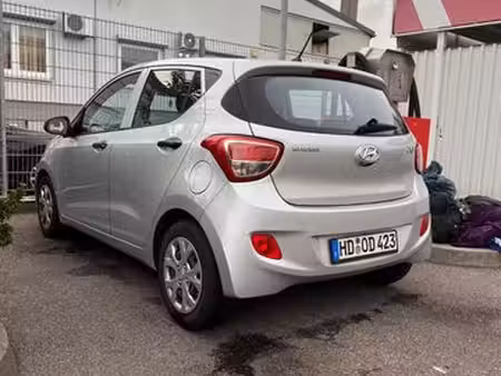 Hyundai i10 1.0 67