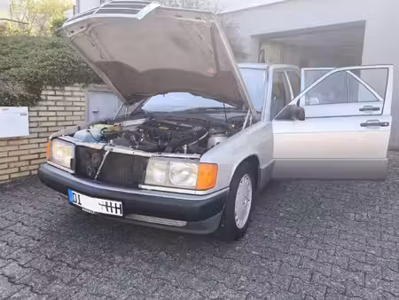 Mercedes-Benz 190 2.0