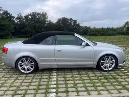 Audi A4 S4 V8 4.2 344 quattro