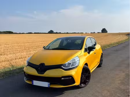 Renault Clio RS Trophy 1.6 T 220