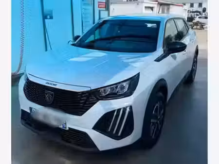 Peugeot 2008 1.2 136 Active