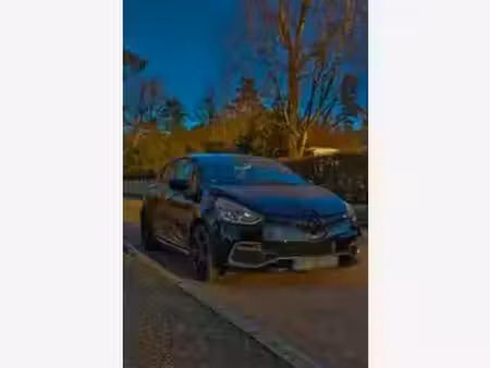 Renault Clio RS 1.6 T 200