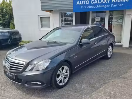 Mercedes-Benz Classe E E 200