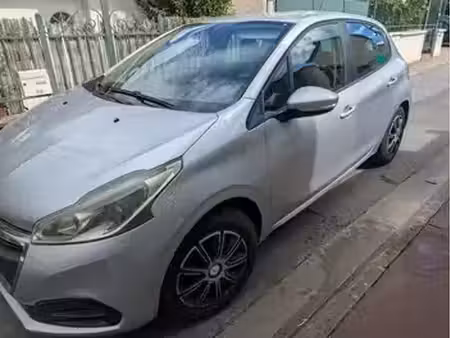Peugeot 208 1.2 PureTech 82 Active