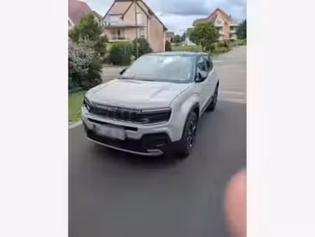 Jeep Avenger 1.2 100 Summit