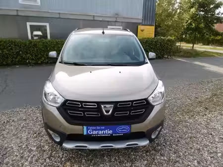 Dacia Lodgy Stepway 1.3 131