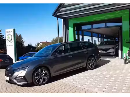 Škoda Octavia RS 2.0 TDI 200