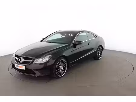 Mercedes-Benz Classe E E 200