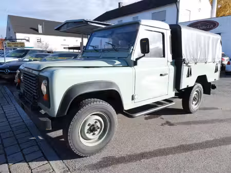 Land Rover Defender 2.5 122 4x4