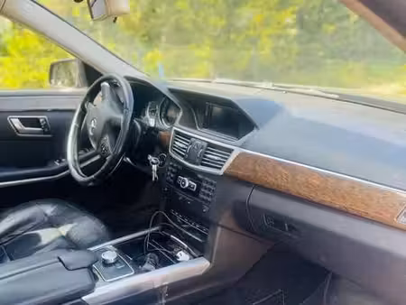 Mercedes-Benz Classe E E 200 2.1 CDI 136 Classic