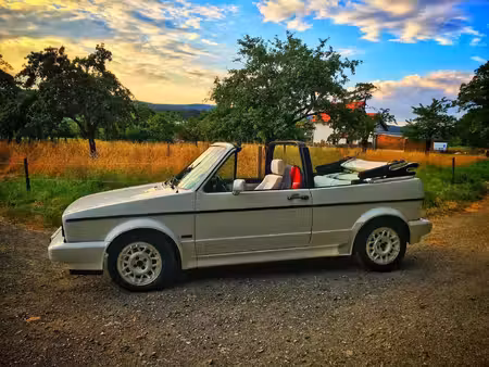 Volkswagen Golf 1.8 90 GL