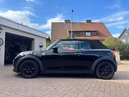 Mini Cabrio Cooper 1.6 136