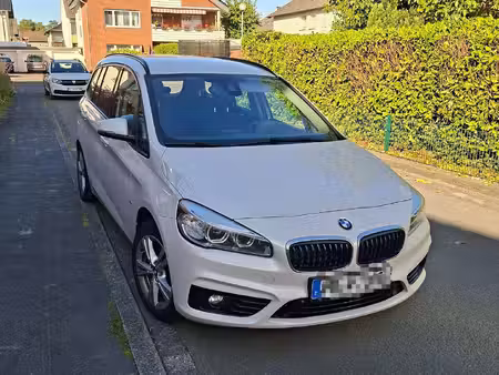 BMW Série 2 218i 1.5 136