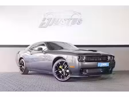 Dodge Challenger SXT V6 3.6
