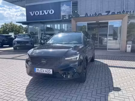 Volvo XC40 B3 2.0 163 Black Edition