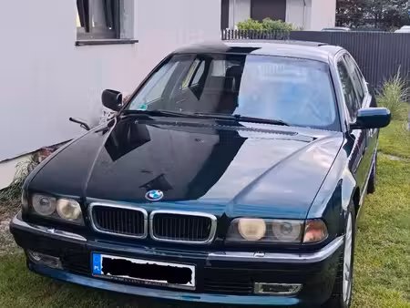 BMW Série 7 740i 4.0 286