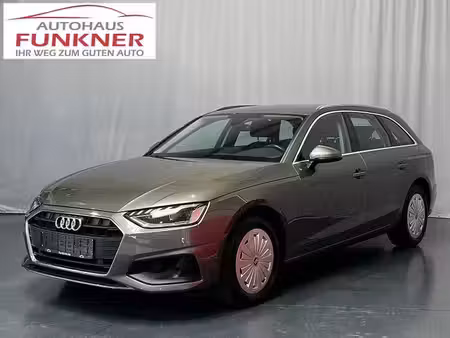 Audi A4 30 TDI 2.0 TDI 136