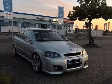 Opel Astra 1.8 115