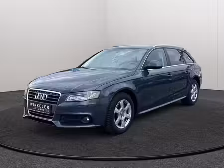 Audi A4 2.0 TDI 170 Attraction