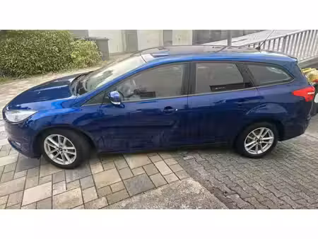 Ford Focus 1.0 125