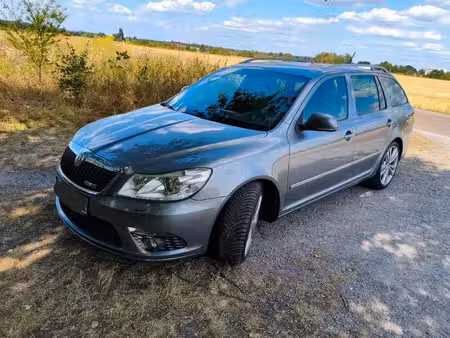 Škoda Octavia RS 2.0 TFSI 200