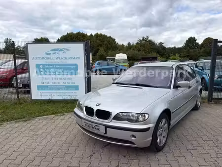 BMW Série 3 318i 2.0 105