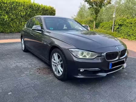 BMW Série 3 330d 3.0 258 Luxury