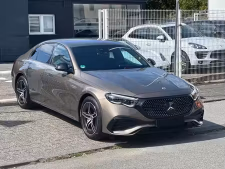 Mercedes-Benz Classe E E 300 AMG Line 4Matic