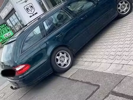 Mercedes-Benz Classe E E 220 2.1