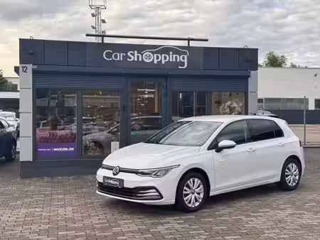 Volkswagen Golf 1.0 TSI 110