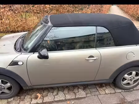 Mini Cabrio Cooper 1.6