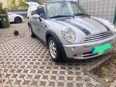 Mini Cabrio Cooper 1.6 115