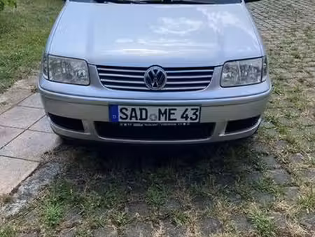 Volkswagen Polo 1.0