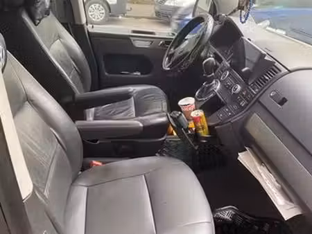 Volkswagen Transporter T5 2.5 TDI 174