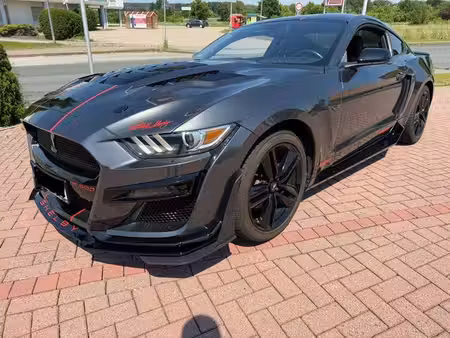 Ford Mustang Fastback V6 3.8 317