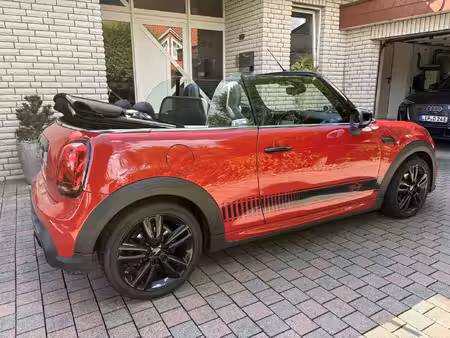 Mini Cabrio John Cooper Works 1.5 136