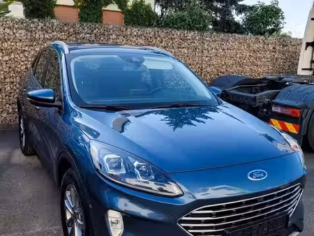 Ford Kuga 2.5 Titanium
