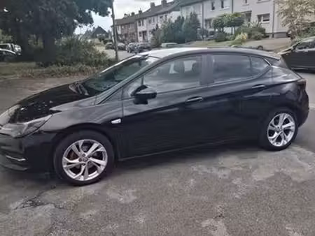 Opel Astra 1.5 105