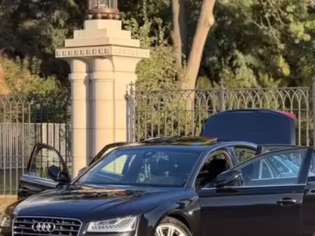 Audi A8 V6 3.0 TDI 258 quattro